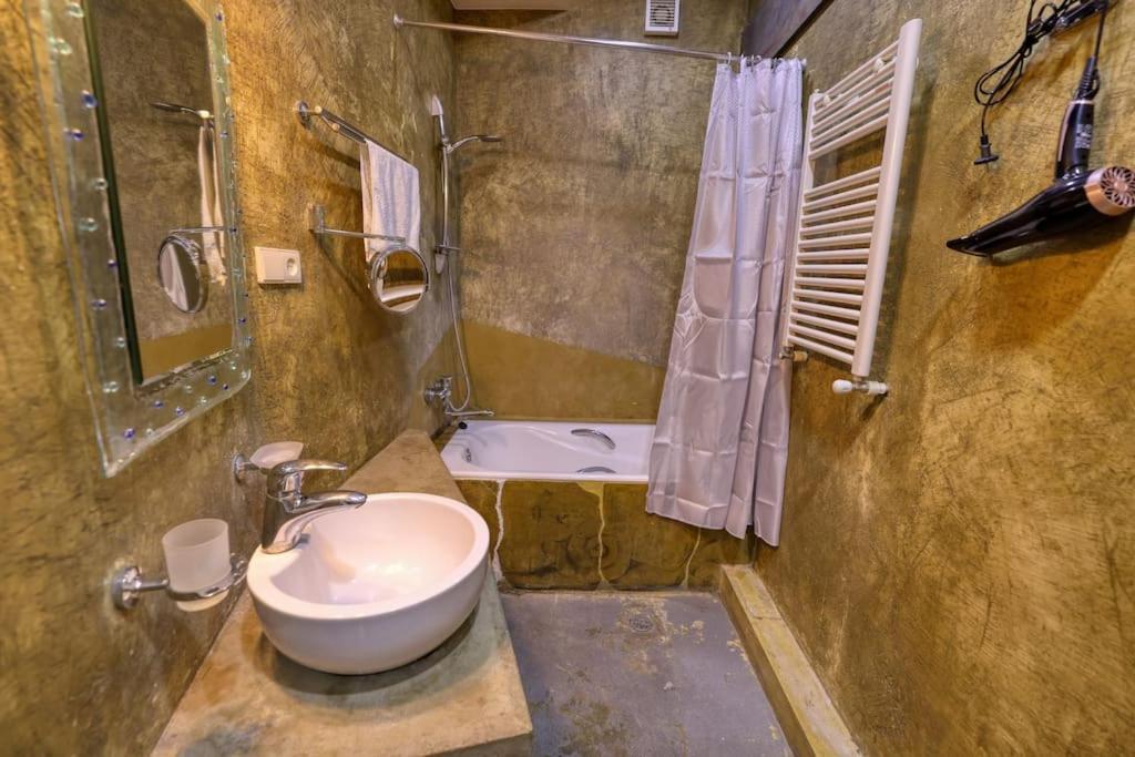 Mariko'S Home Тбилиси Экстерьер фото
